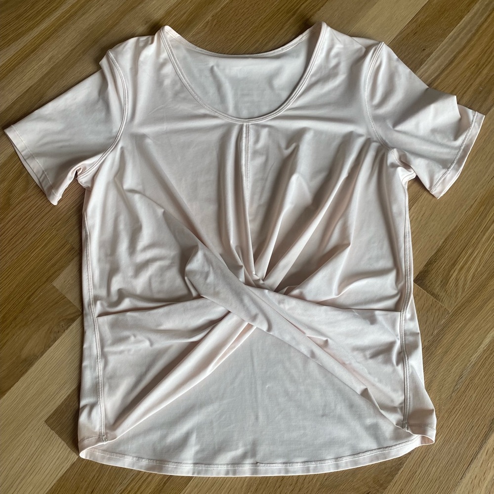 LuLu Lemon top